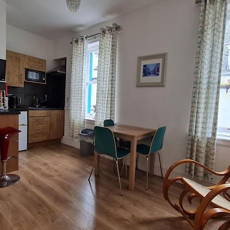ストーノウェーHebridean Town Houseアパートメント エクステリア 写真