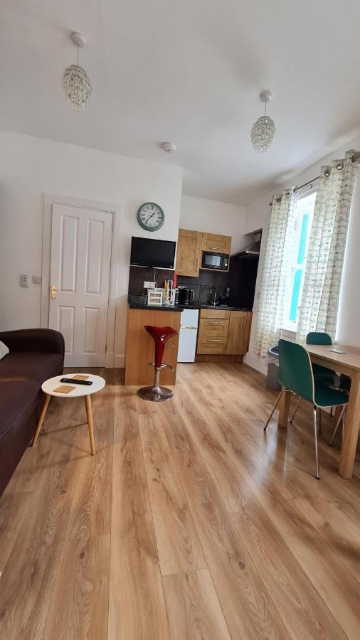 ストーノウェーHebridean Town Houseアパートメント エクステリア 写真